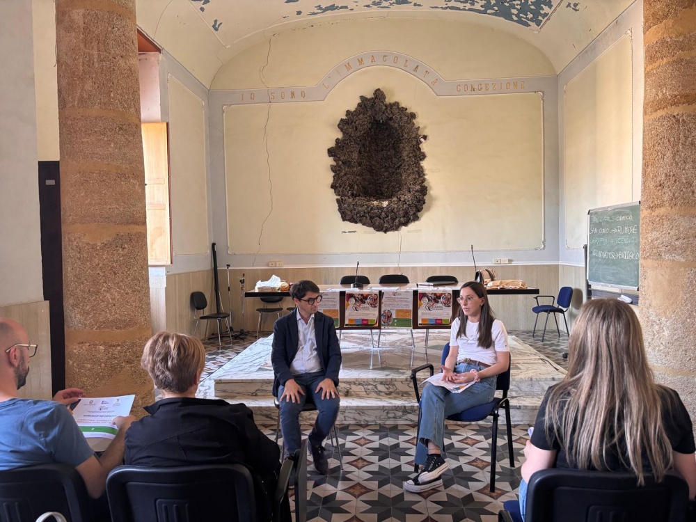 Giovani e partecipazione civica: successo per il workshop informativo del progetto Kairòs